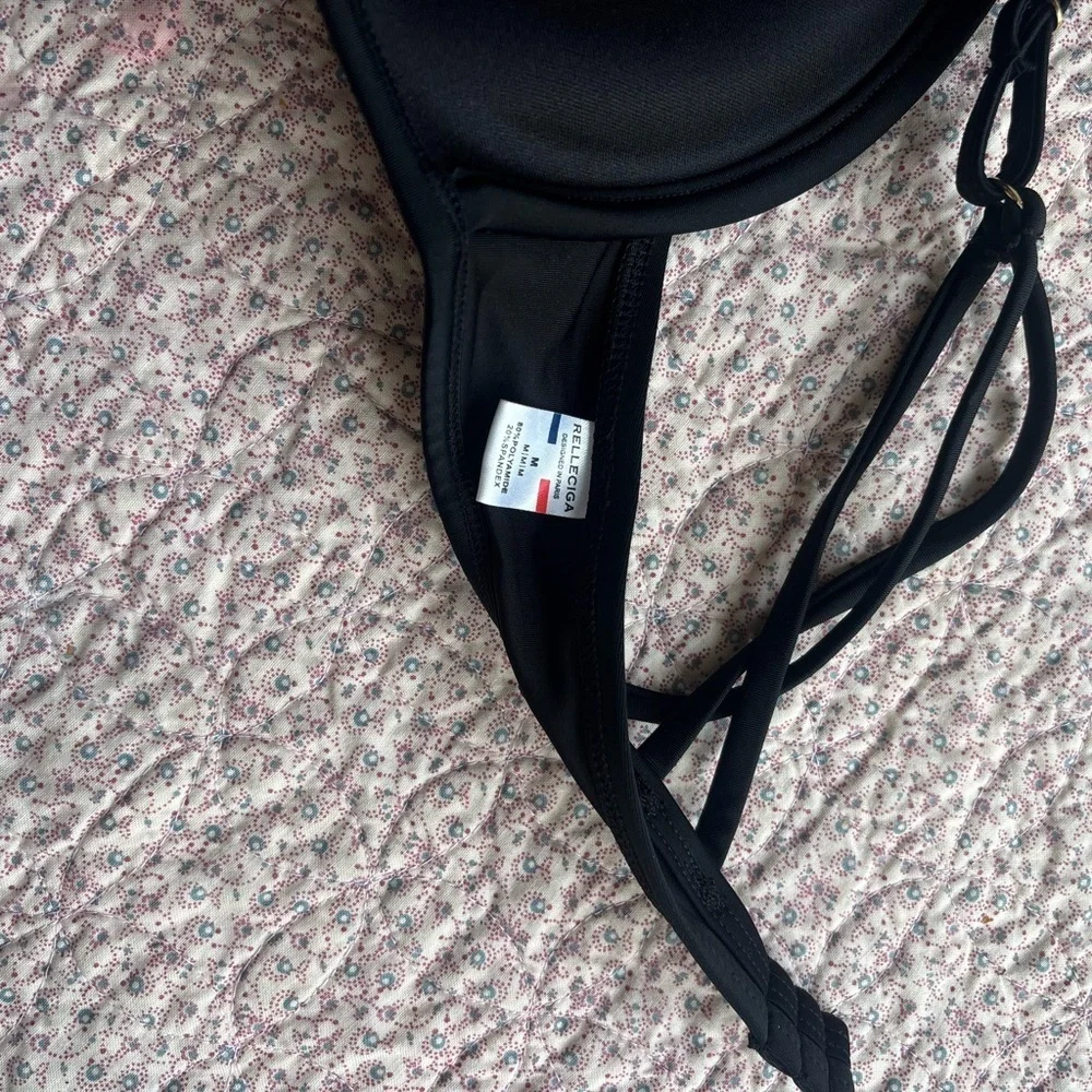 RELLECIGA Black Strappy Push-Up Bra